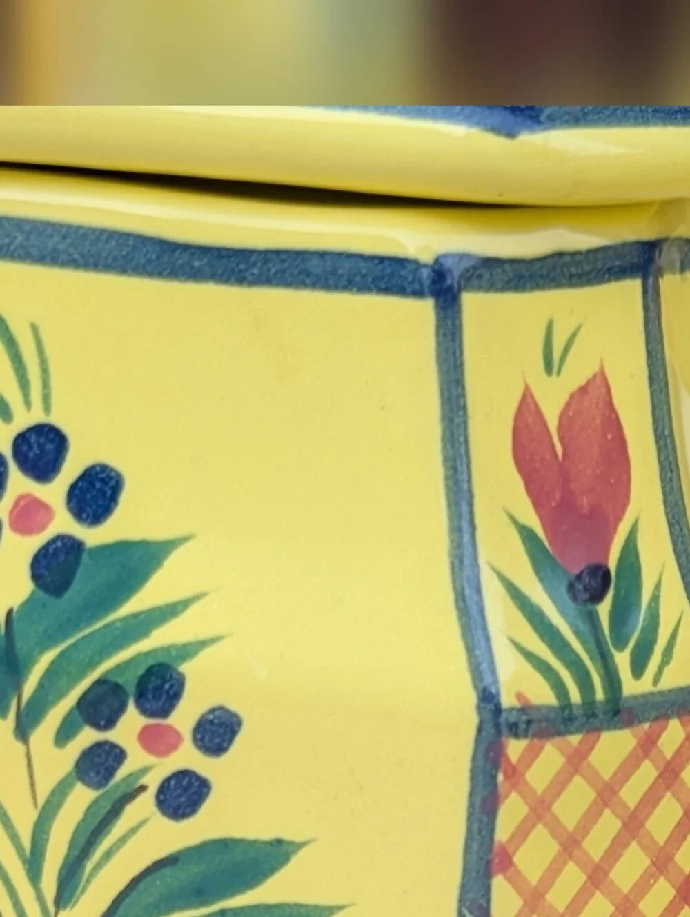 VTG HB Quimper Hand-Painted Yellow Ceramic Sugar and Creamer Set NICE CONDITION